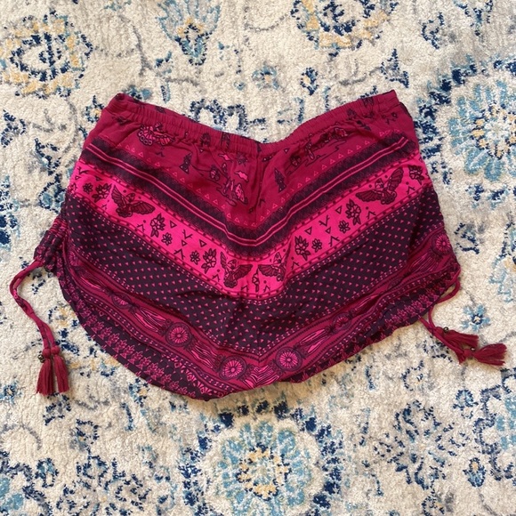 Spell + the Gypsy Collective Shorts - Picture 8 of 8